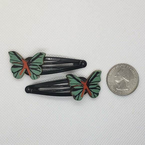 Butterfly Hair Barrette - Picture 2 of 3